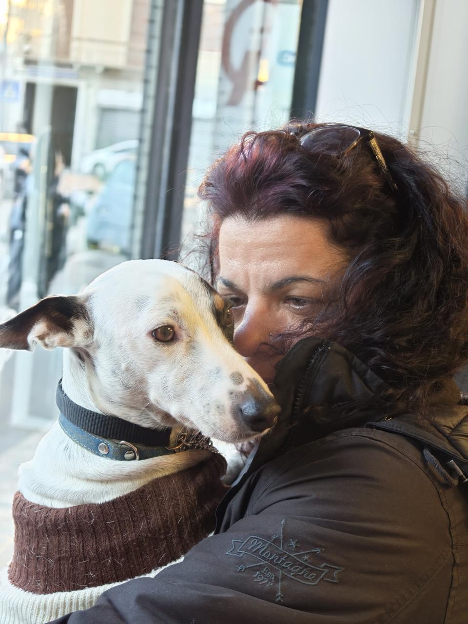 Cuddles with the bodeguero